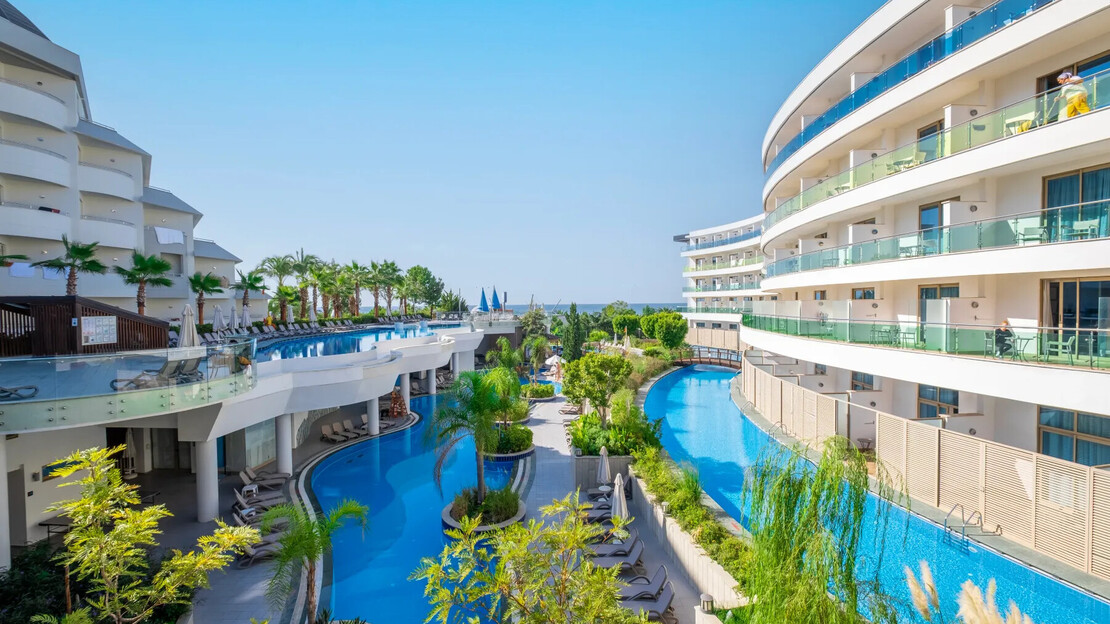 Long Beach Resort Hotel & Spa