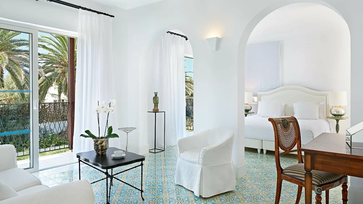 Deluxe Bungalow Suite