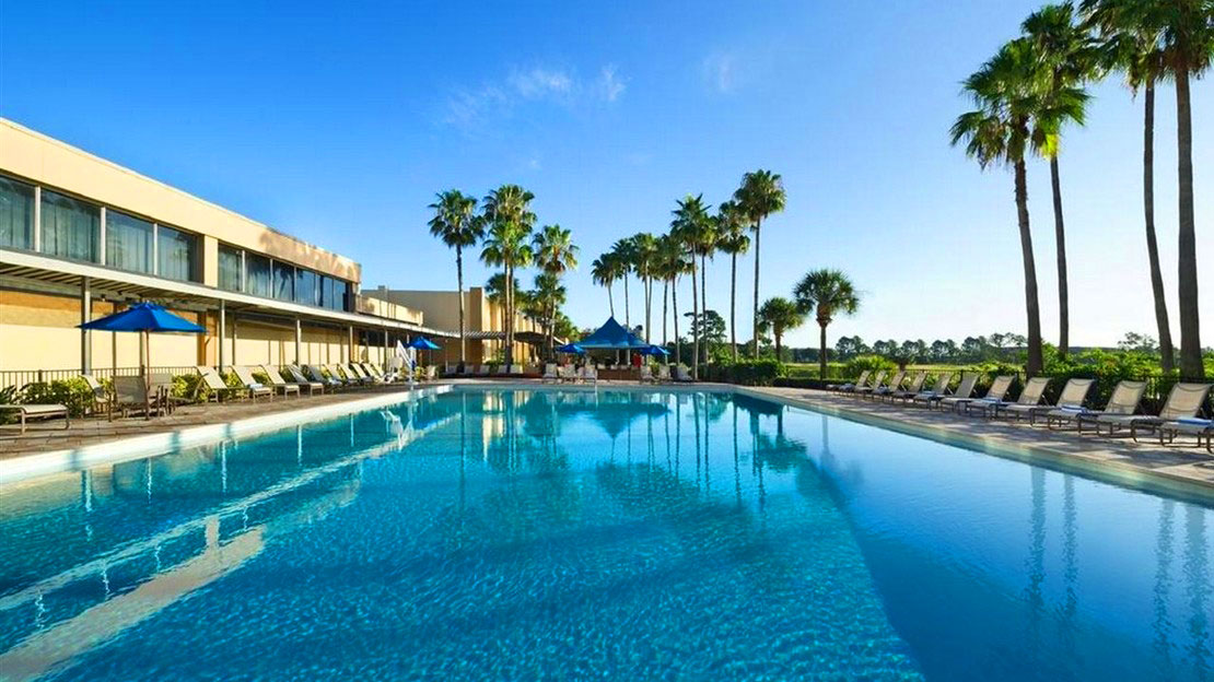 DoubleTree by Hilton at the Entrance to Universal Orlando