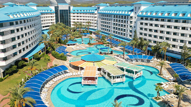 Crystal Admiral Resort Suites and Spa