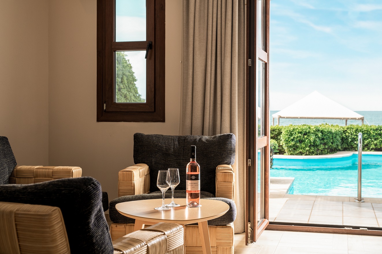 Ambassador Suite Sea Front Private Pool