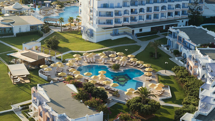 Serita Beach Hotel