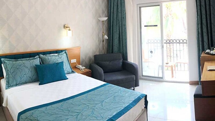 Green Forest Holiday Village