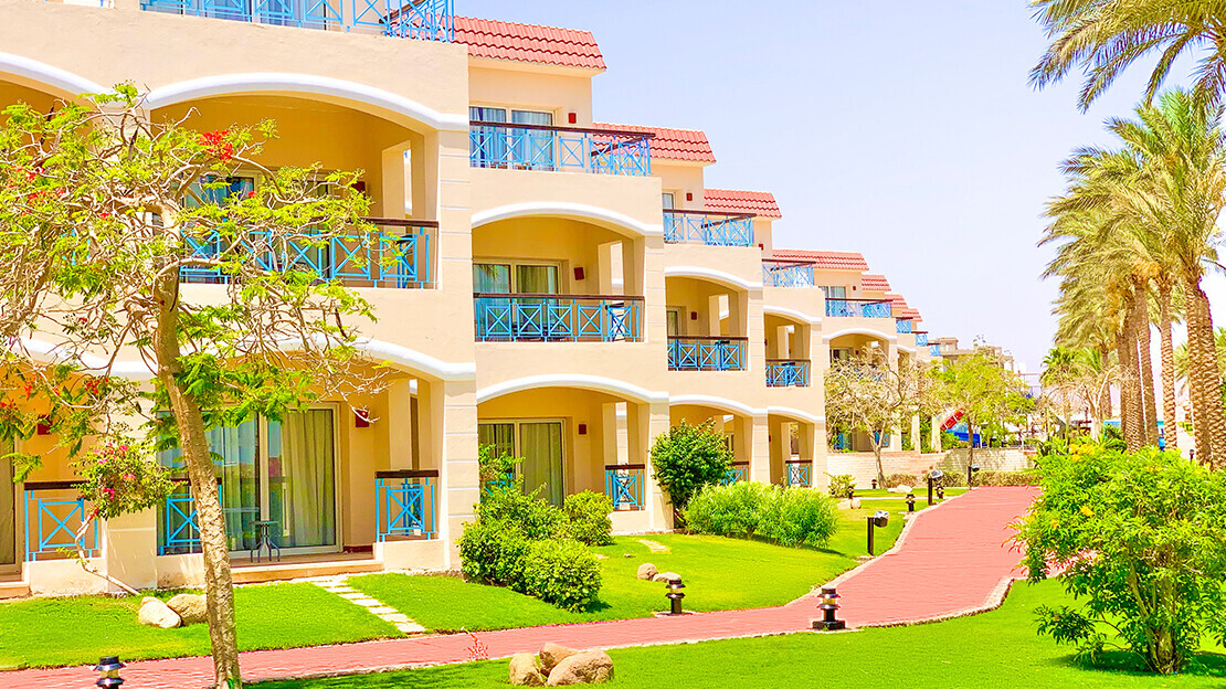 Ivy Cyrene Island Resort