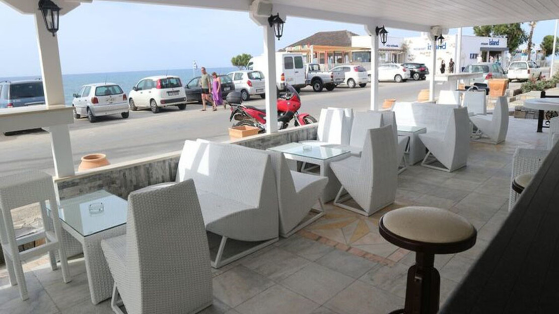 Diogenis Blue Palace