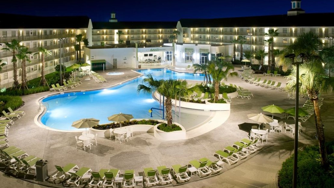 Avanti International Resort