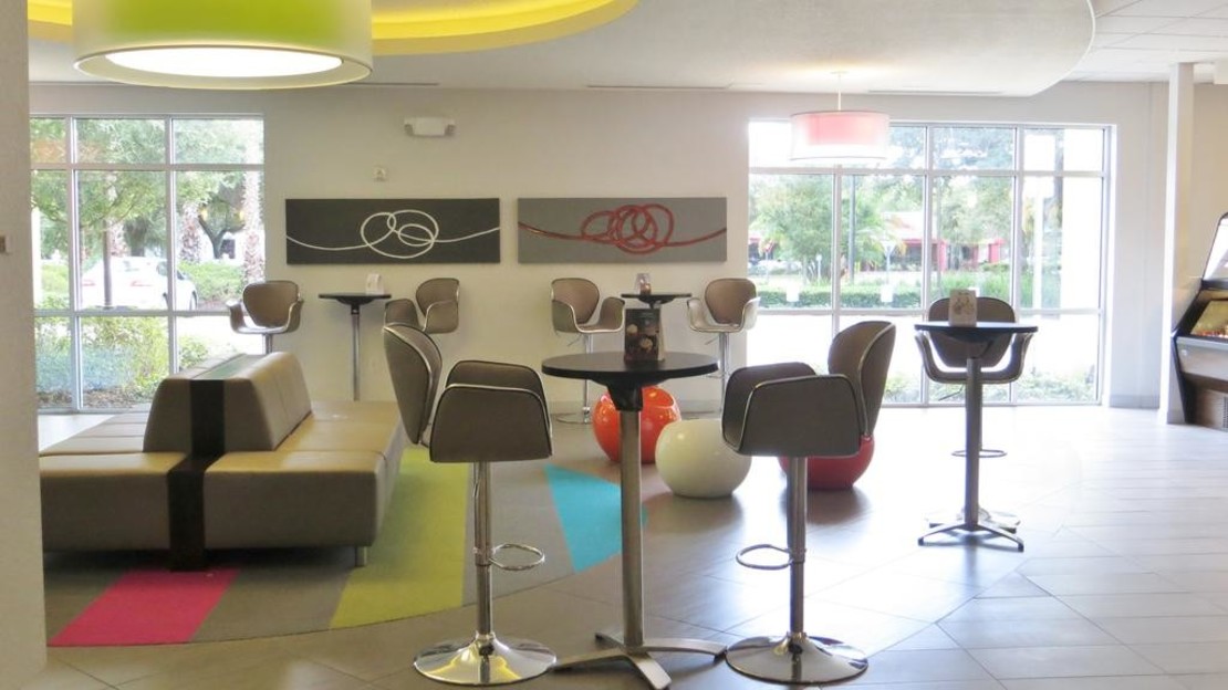 Avanti International Resort