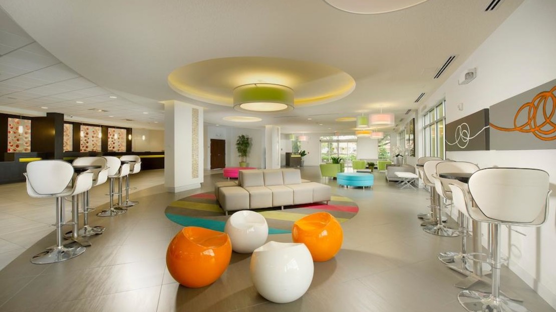 Avanti International Resort