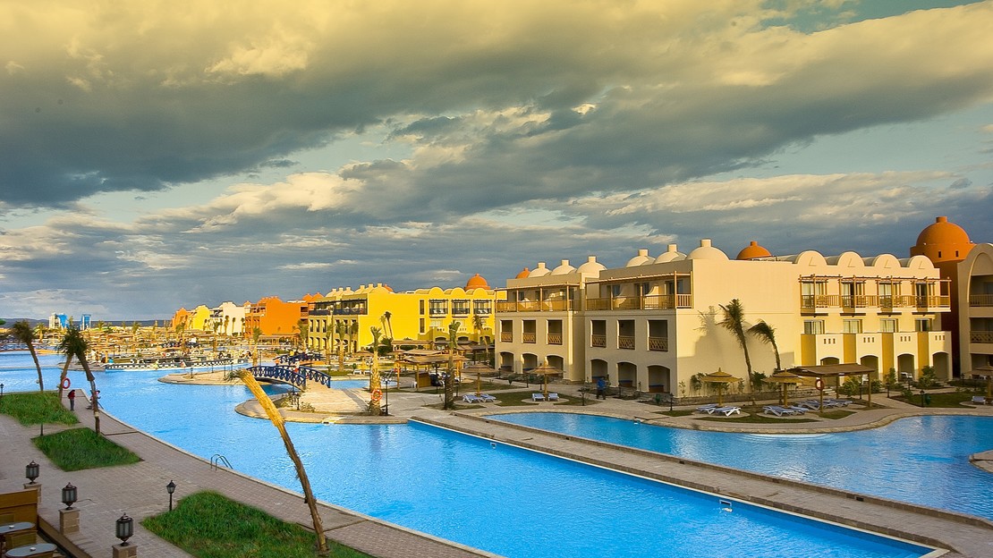 Titanic Beach Spa & Aqua Park - Hurghada