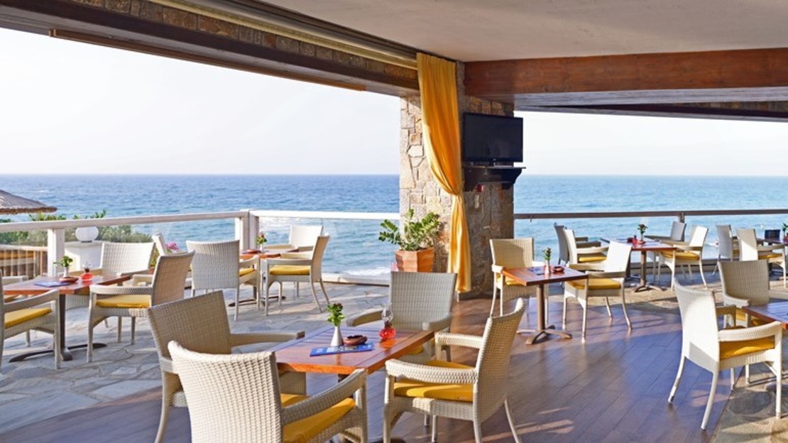 Alexander Beach Hotel and Village