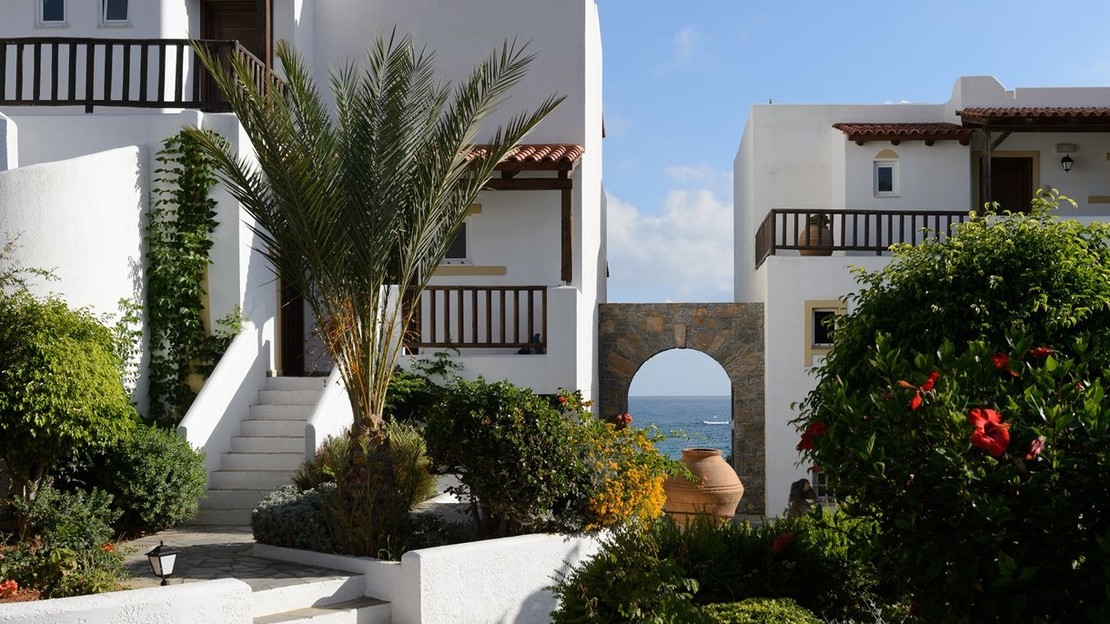 Alexander Beach Hotel and Village