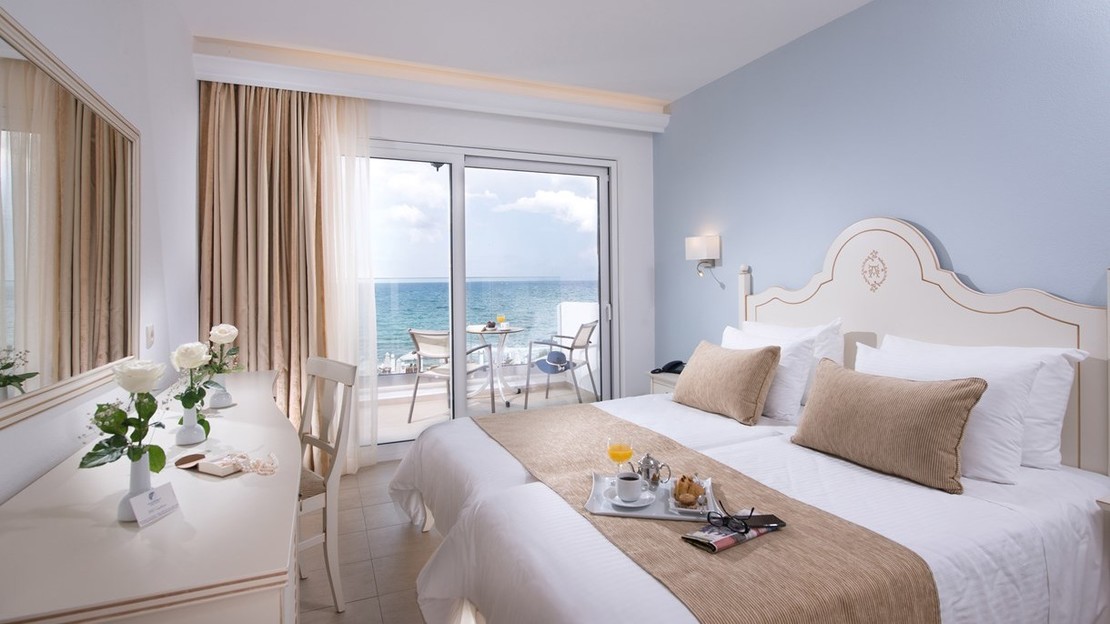 Alexander Beach Hotel and Village