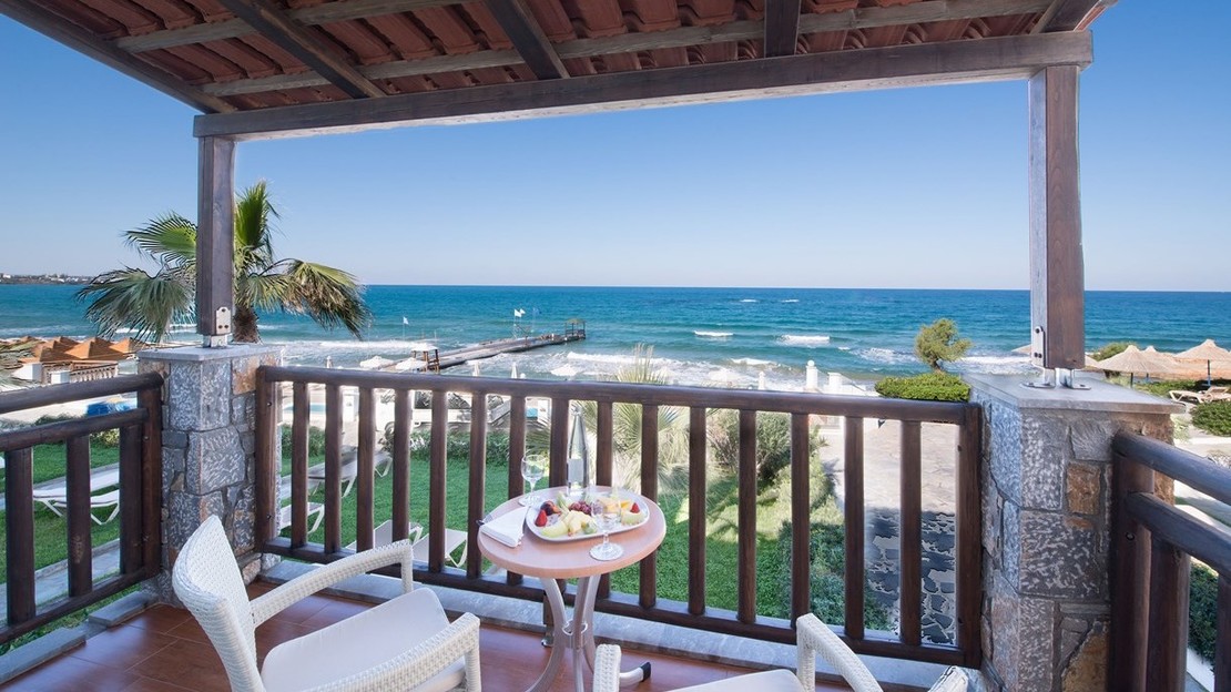 Alexander Beach Hotel and Village