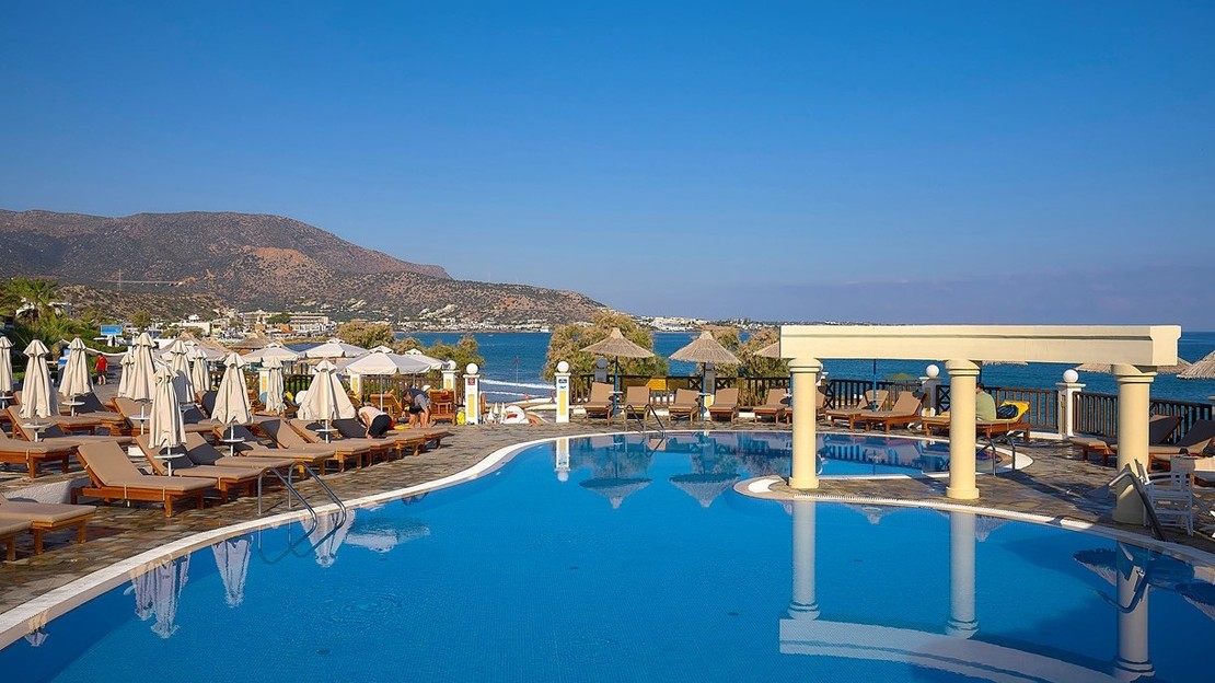 Alexander Beach Hotel and Village