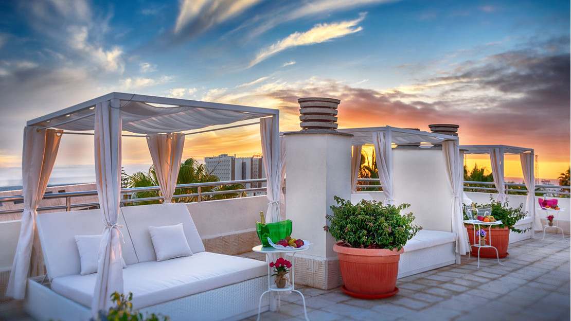 Stella Polaris Oro Blanco Apartments