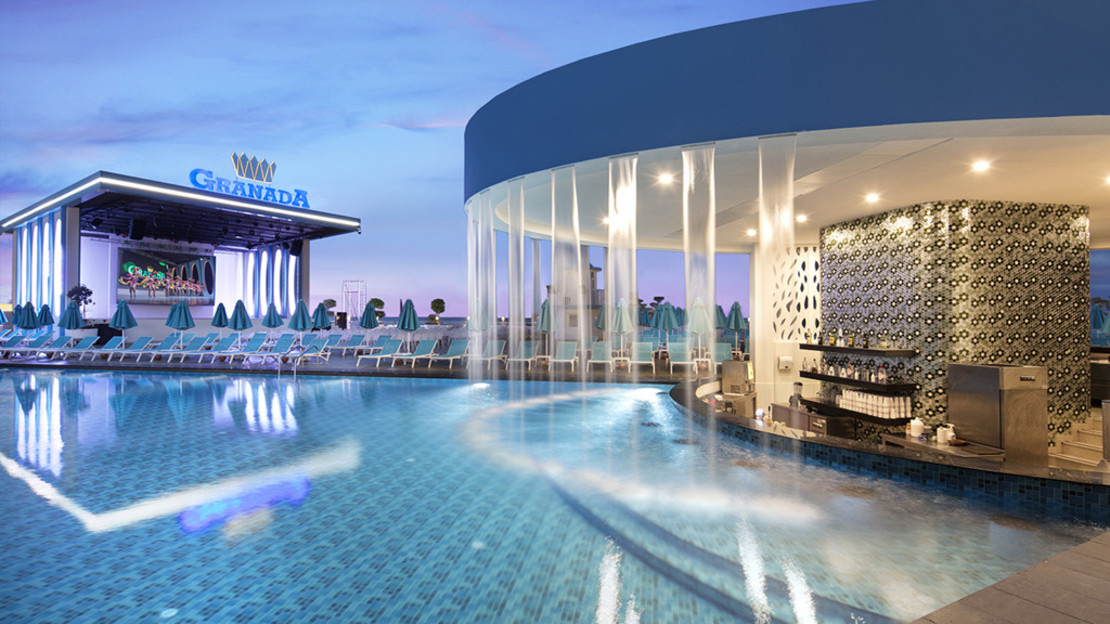 Granada Luxury Beach