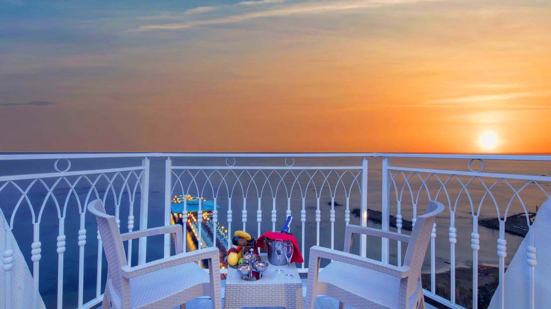 Granada Luxury Beach