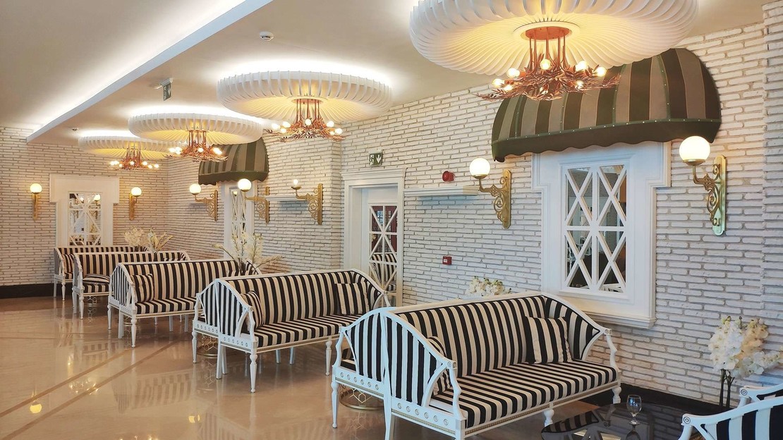 Granada Luxury Beach