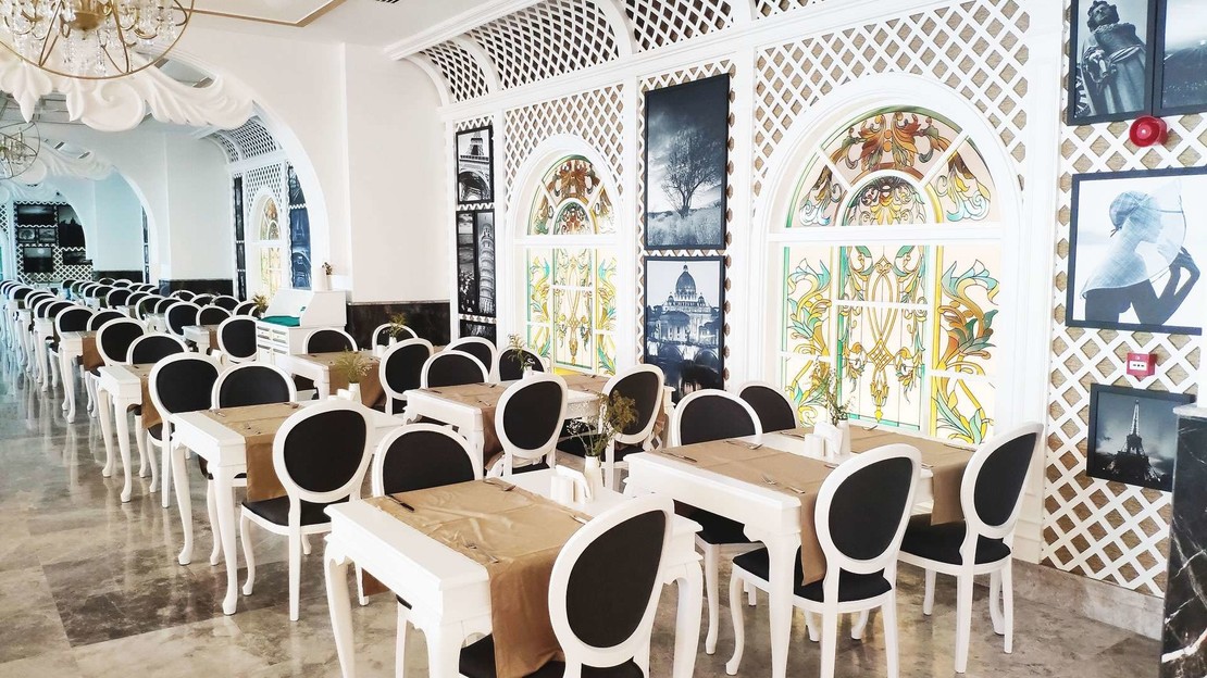 Granada Luxury Beach