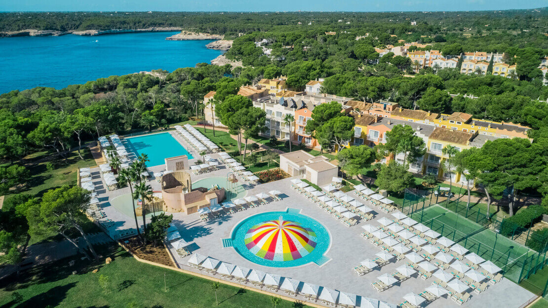 Iberostar Club Cala Barca, Barca Trencada, Majorca Holidays