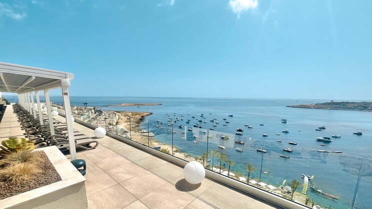 Qawra Palace Resort & Spa