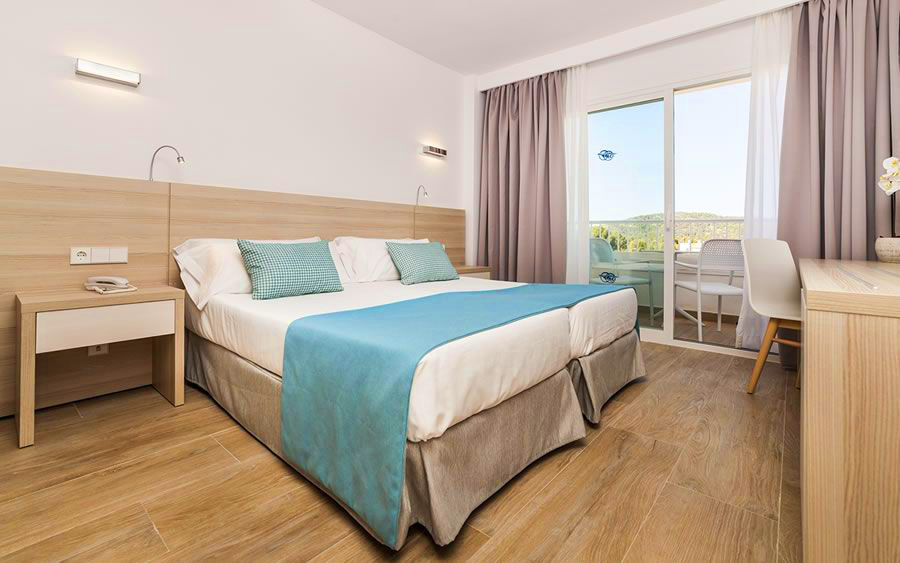 Globales Mimosa Hotel