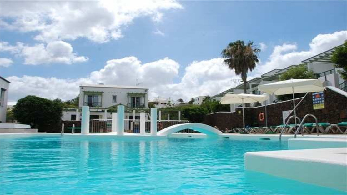 Guacimeta Apartments