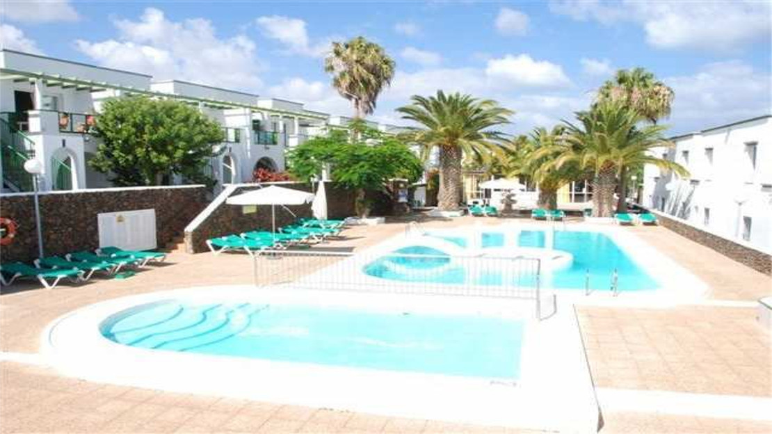 Guacimeta Apartments