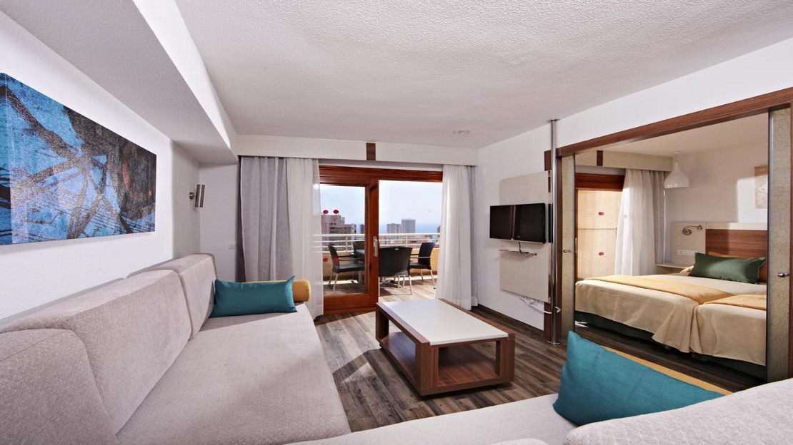 Sandos Benidorm Suites