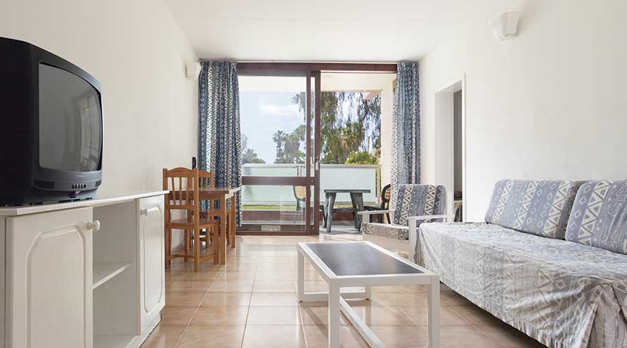 Apartment (1 or 2 bedrooms)