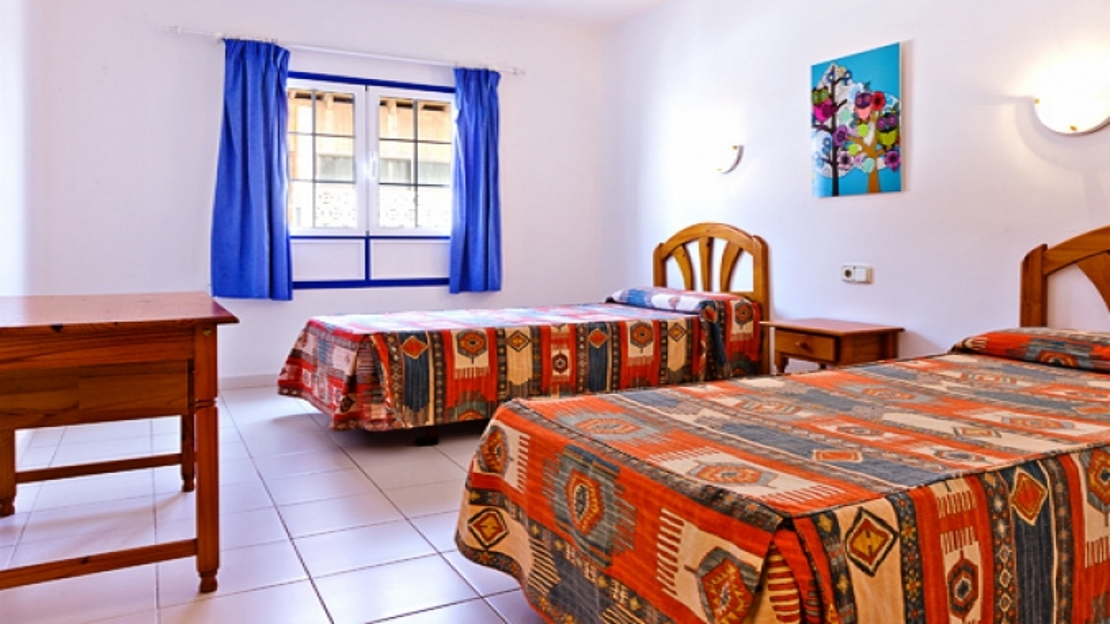 Atlantis Las Lomas Apartments