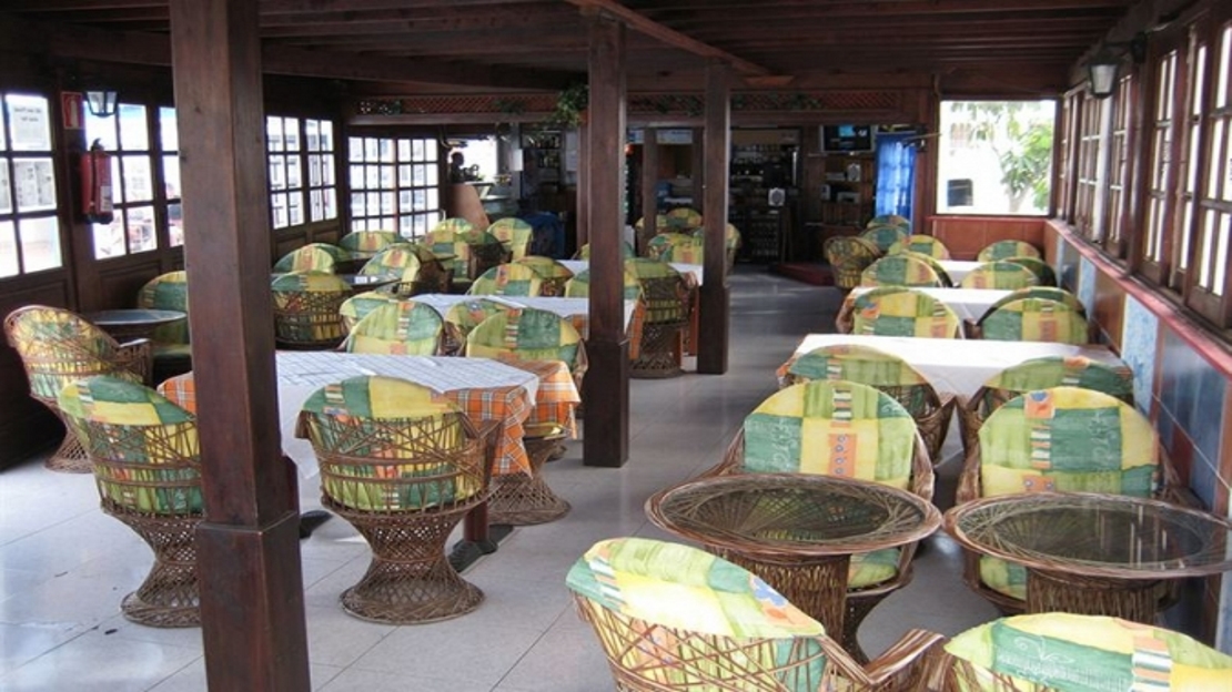 Atlantis Las Lomas Apartments