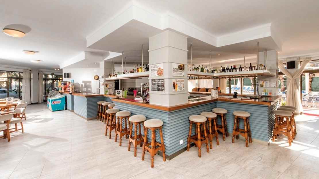 Arcos Playa Apartments