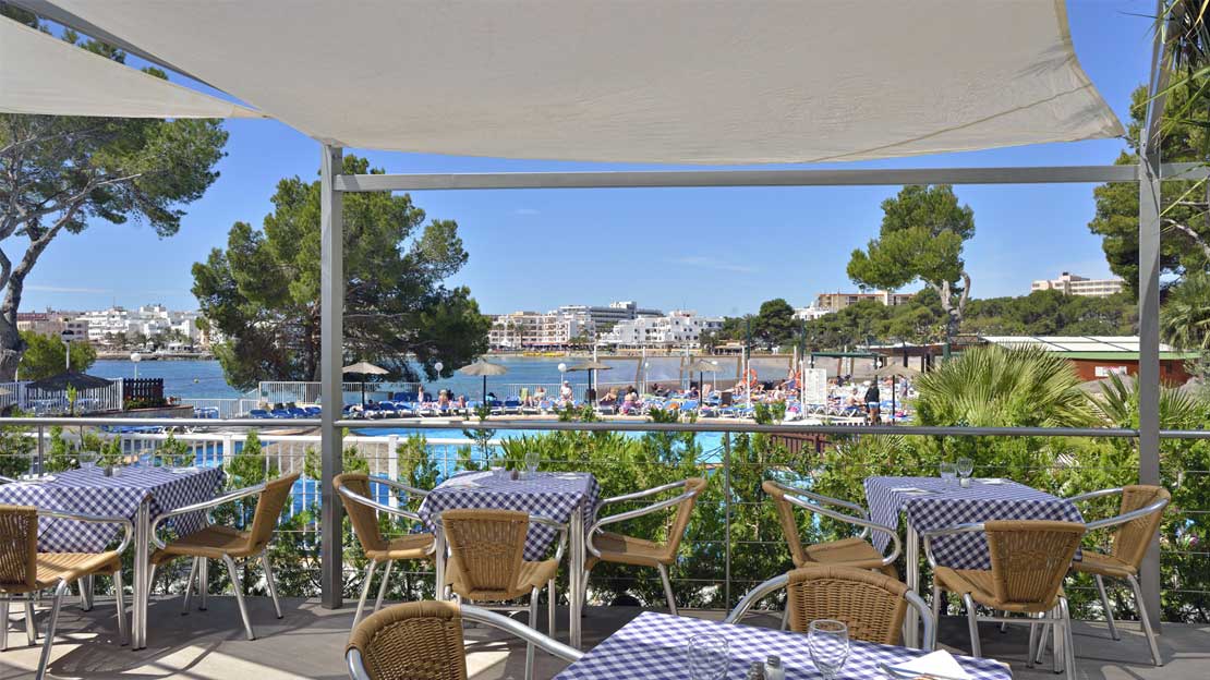 Alua Miami Es Cana Holidays 2022/2023