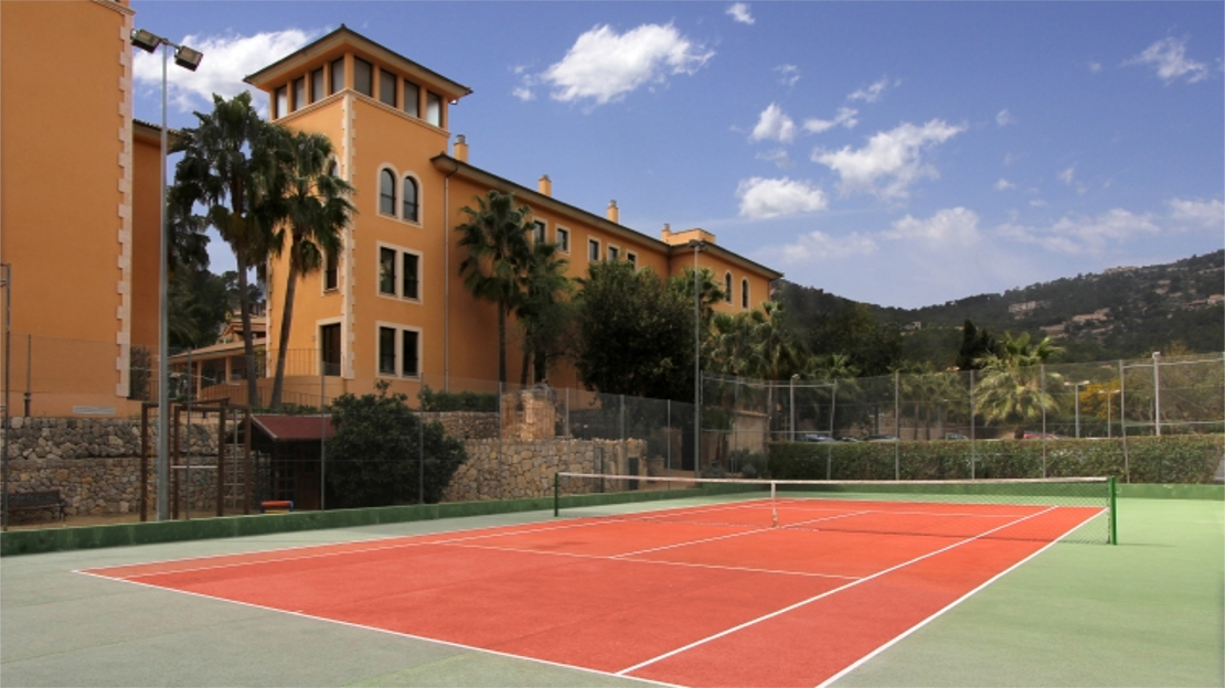 Mon Port Hotel and Spa