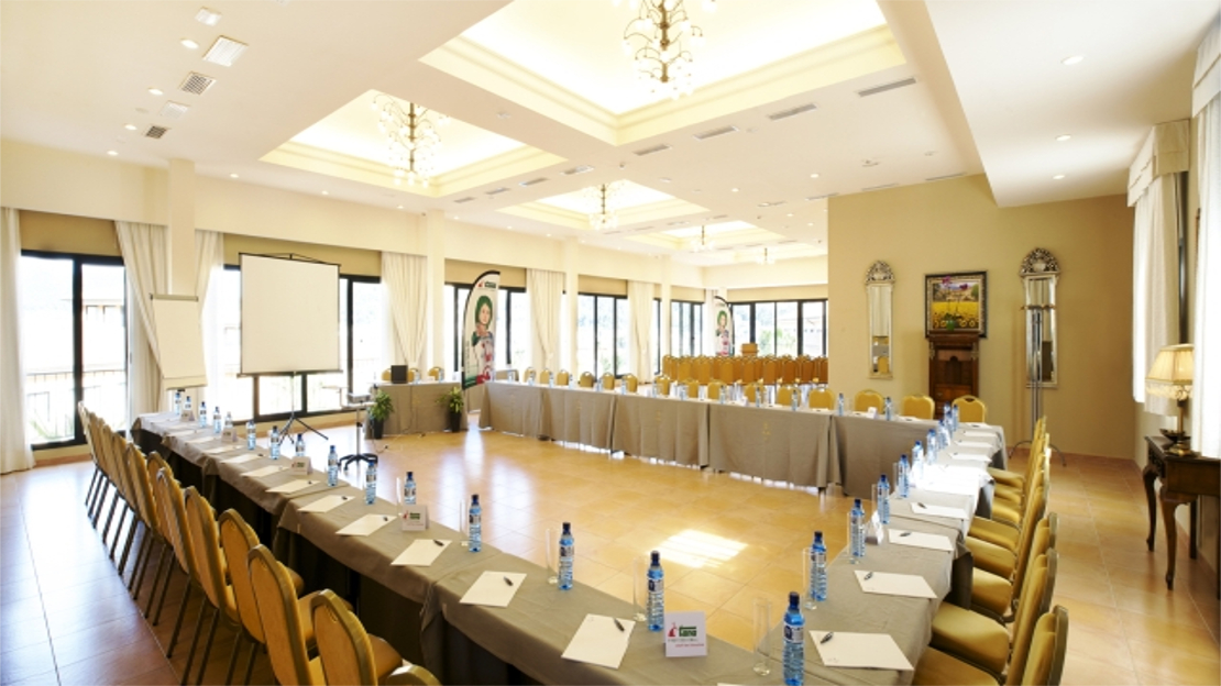 Mon Port Hotel and Spa