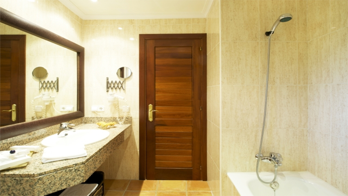 Mon Port Hotel and Spa