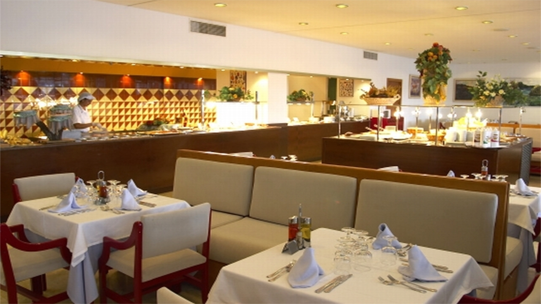 Ponent Mar Aparthotel