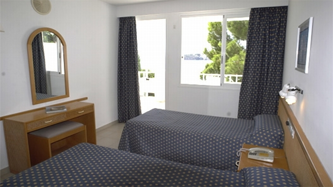 Ponent Mar Aparthotel