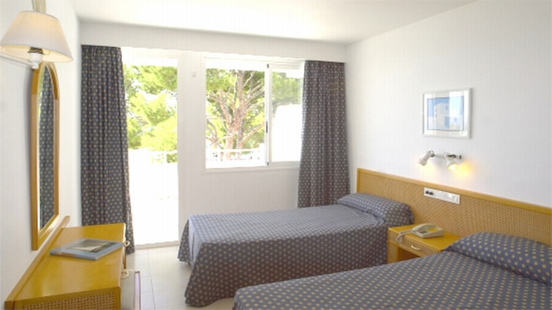 Ponent Mar Aparthotel