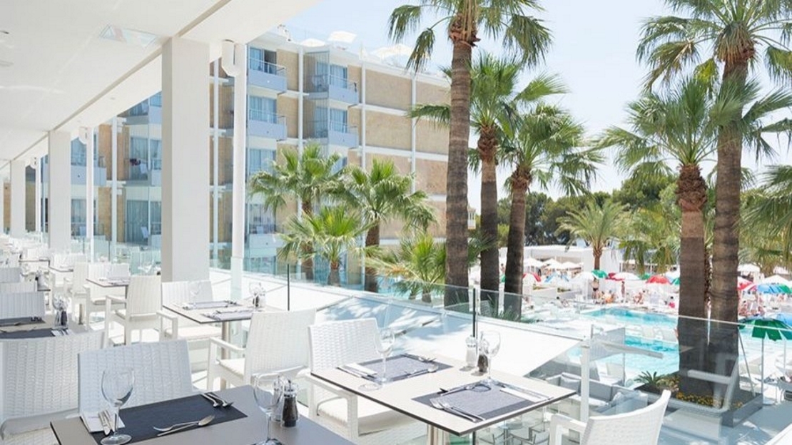 Reverence Mare Hotel