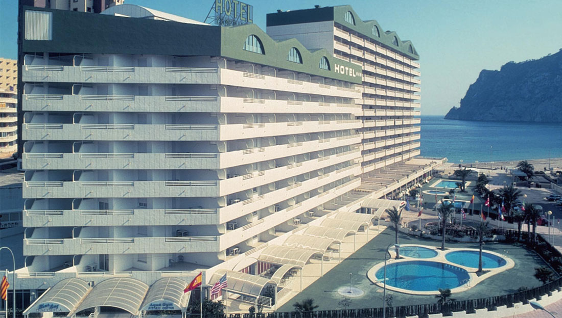 Hotel AR Roca Esmeralda and Spa