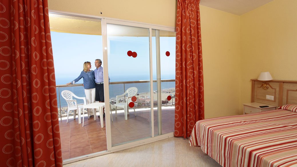  Superior Frontal Sea View Room