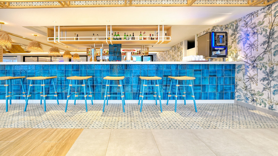 Broncemar Beach Suites Hotel