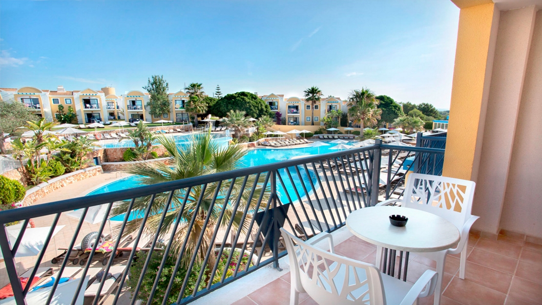 Paradise Club and Spa Aparthotel