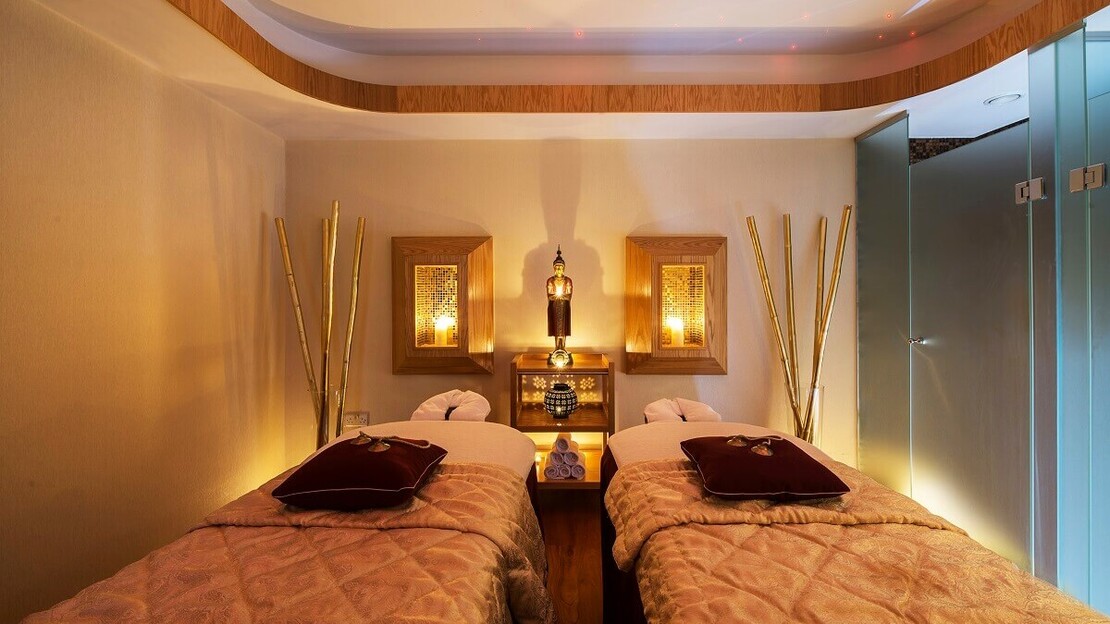 Constantinou Bros Athena Royal Beach Hotel