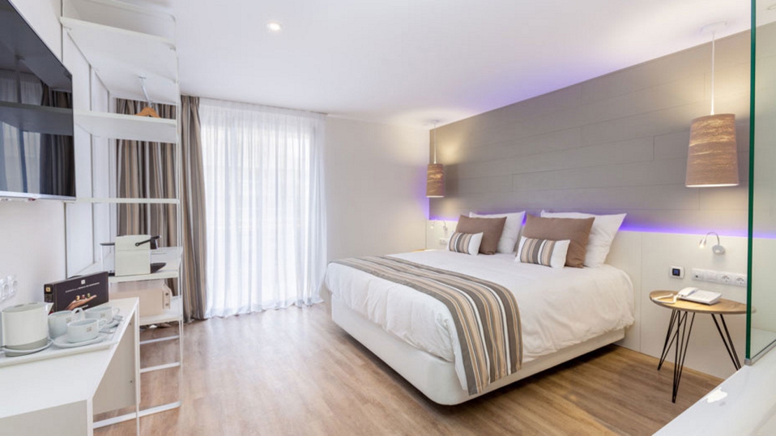 Tigotan Lovers and Friends