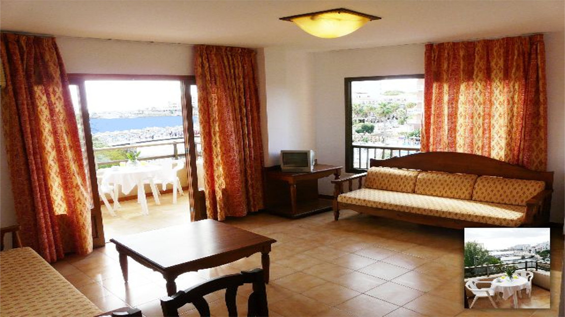 Playamar Hotel and Apartments