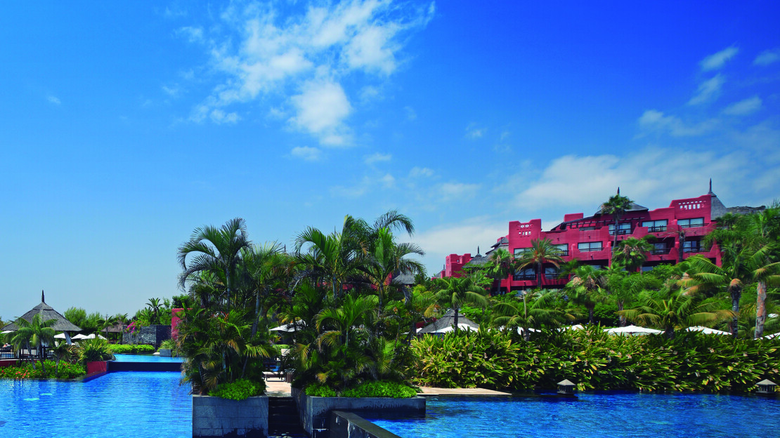 Asia Gardens Hotel and Thai Spa