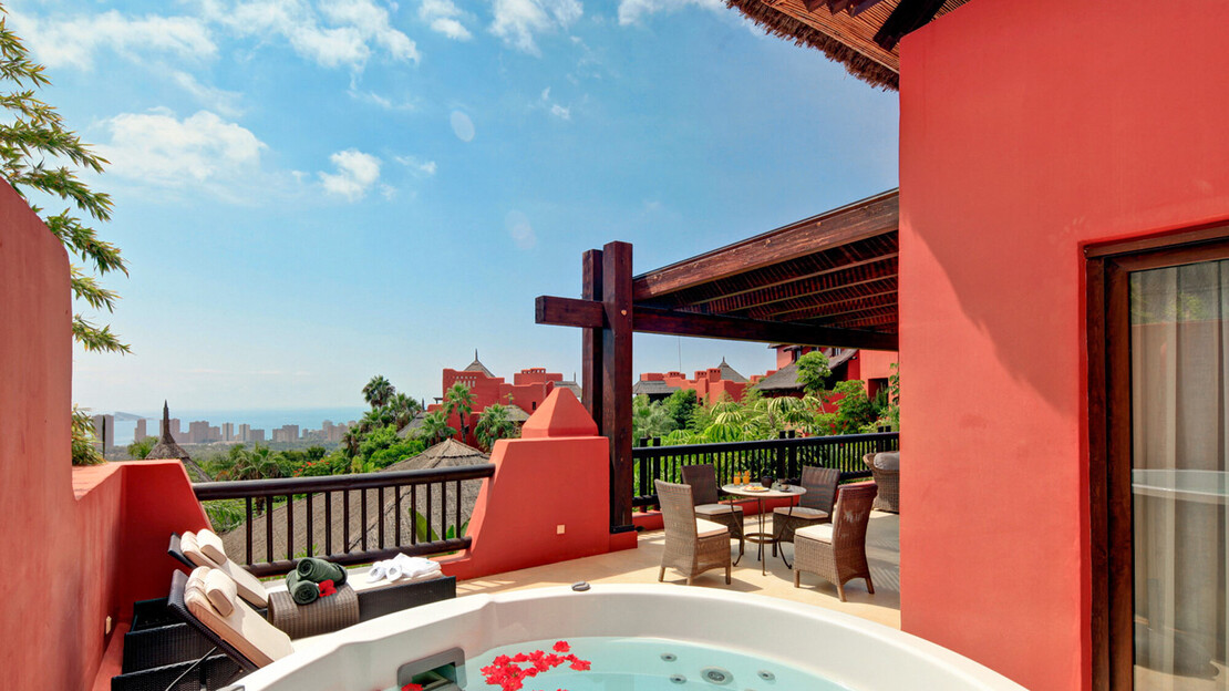 Asia Gardens Hotel and Thai Spa